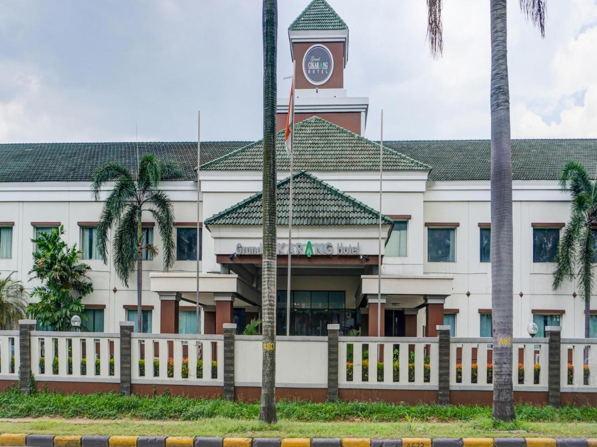 Townhouse Oak Hotel Grand Cikarang Εξωτερικό φωτογραφία