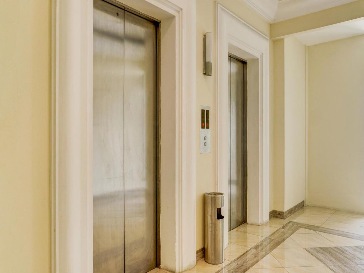 Townhouse Oak Hotel Grand Cikarang Εξωτερικό φωτογραφία