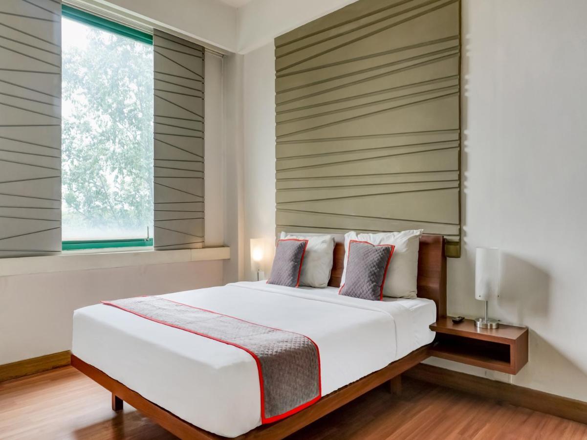 Townhouse Oak Hotel Grand Cikarang Εξωτερικό φωτογραφία