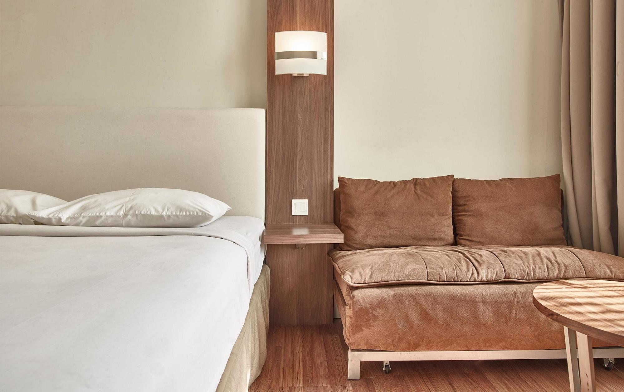 Townhouse Oak Hotel Grand Cikarang Εξωτερικό φωτογραφία